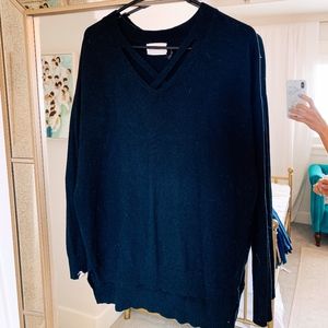 Black cozy sweater